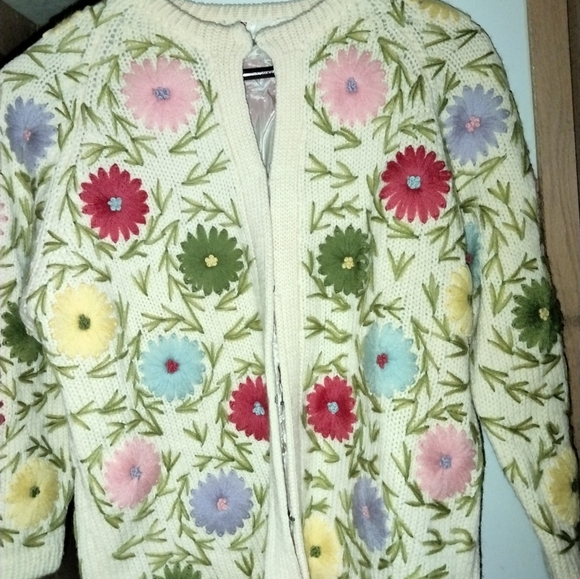 Vintage knit floral sweater like new silk lined large - Picture 1 of 7